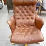 647 8111 SWIVEL CHAIR